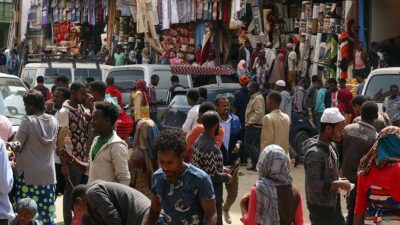 Etiyopya'nın kuzeyinde tarım arazilerinin zarar görmesi ve yeterince insani yardım