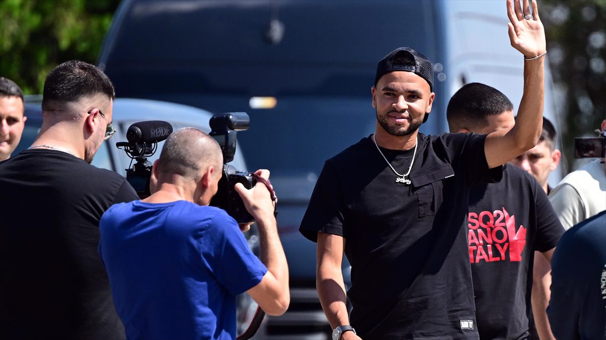 Fenerbahçe, İspanya'nın Sevilla takımından Faslı forvet oyuncusu Youssef En-Nesyri'nin transferini