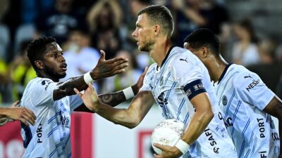 UEFA Şampiyonlar Ligi 2. eleme turu ilk maçında İsviçre'nin Lugano