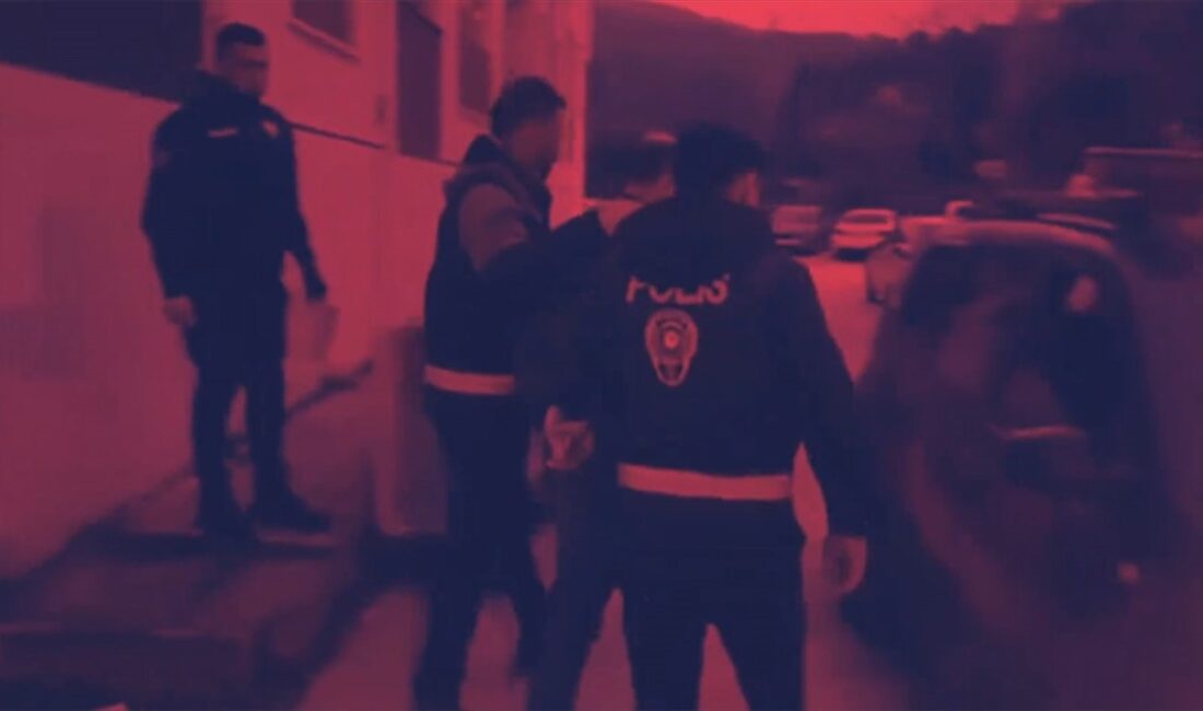 Fetullahçı Terör Örgütü'ne (FETÖ) yönelik son 4 günde 27 ilde