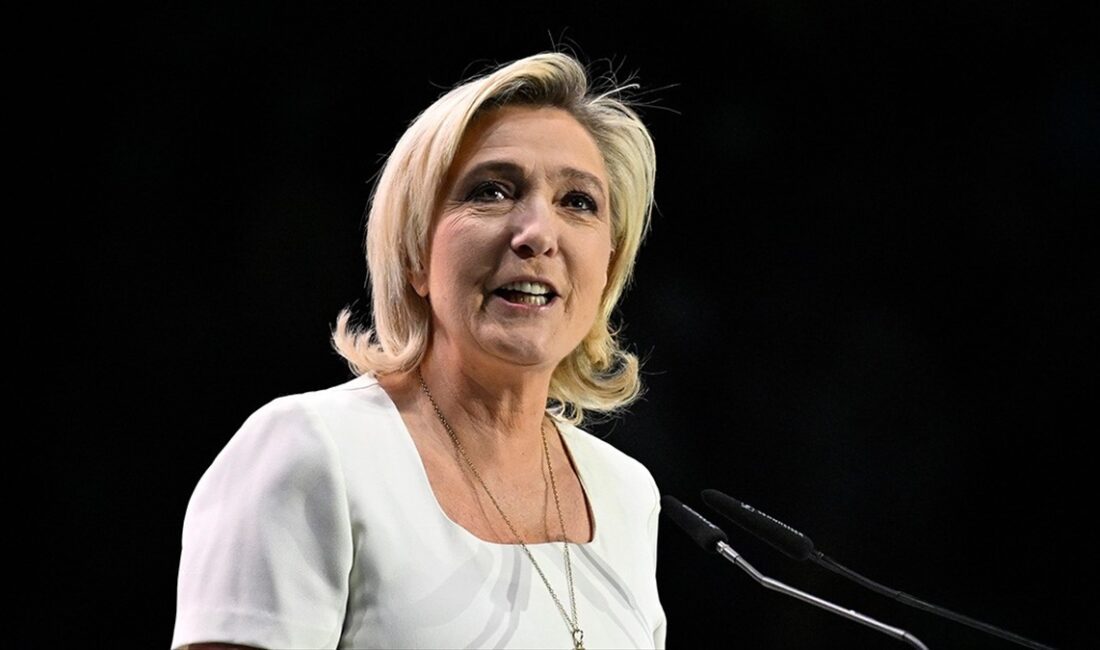 Fransız aşırı sağcı lider Marine Le Pen hakkında, 2022'deki seçim