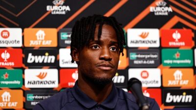 Galatasaray, Belçikalı futbolcu Michy Batshuayi ile 3 yıllık anlaşmaya varıldığını