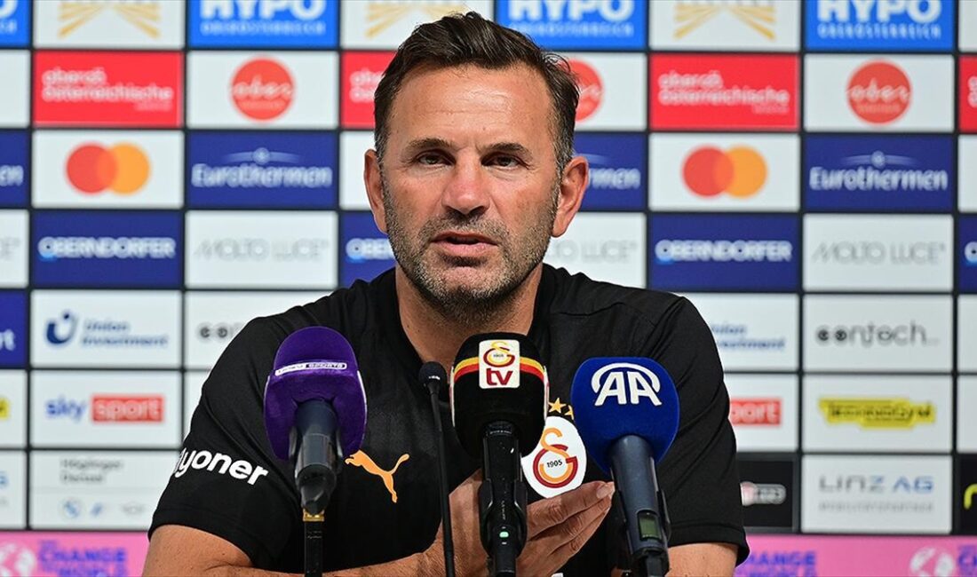 Galatasaray Teknik Direktörü Okan Buruk, "Doue, sağ bekte 3-4 adaydan