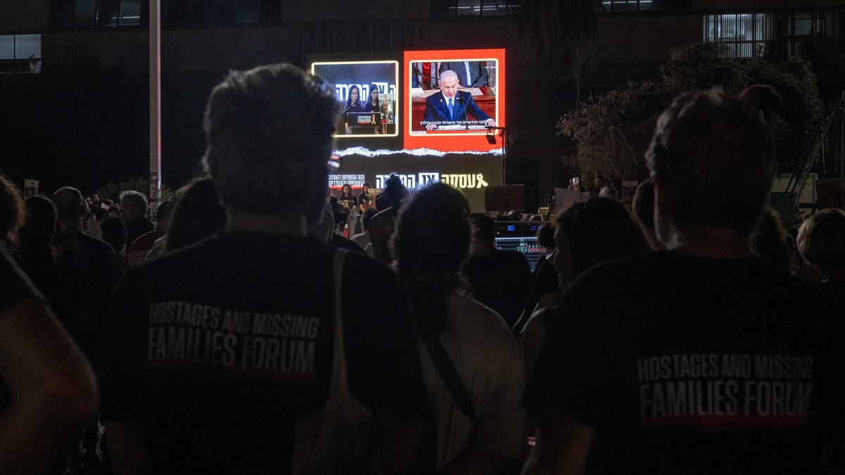 Gazze'deki İsrailli esirlerin yakınları, Başbakan Binyamin Netanyahu'nun ABD Kongresi'nde yaptığı
