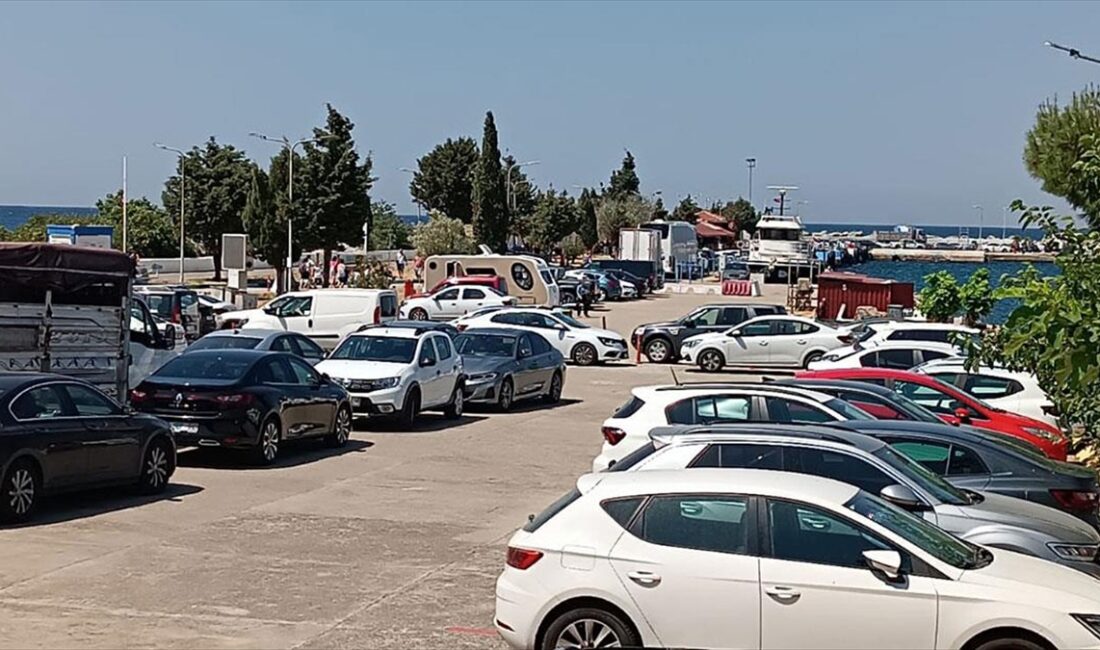 ÇANAKKALE (AA) – Son yıllarda cazibe merkezi haline gelen Bozcaada
