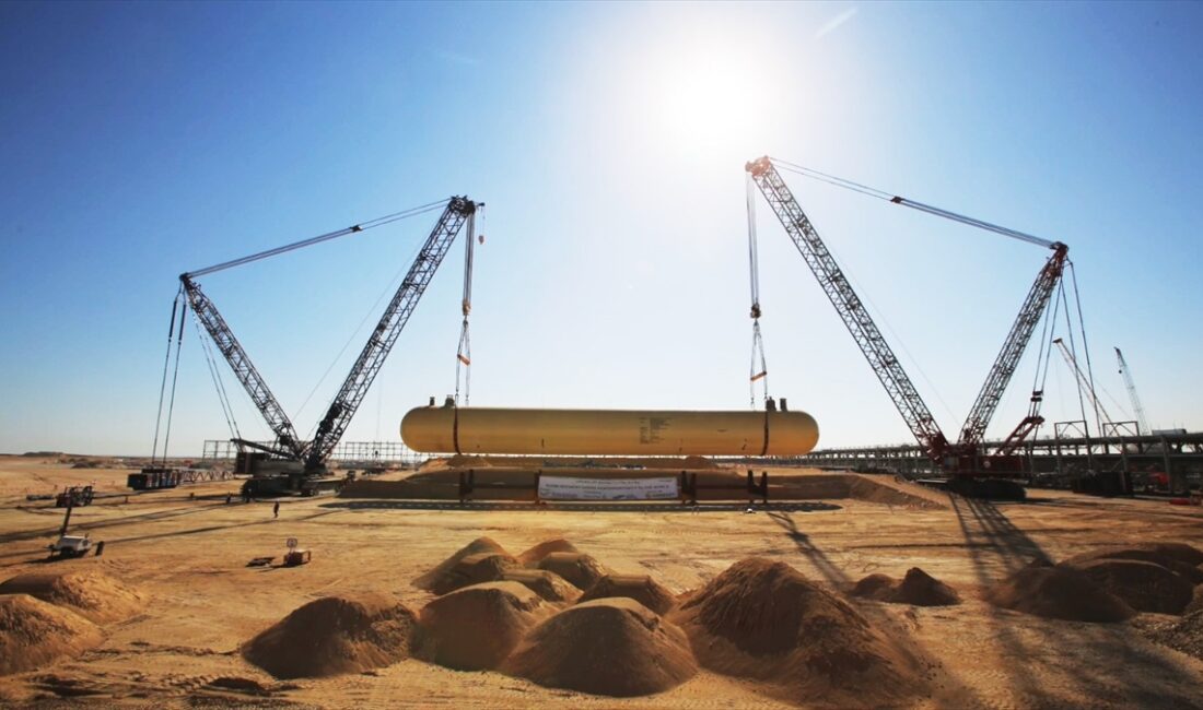 Hareket Proje Taşımacılığı ve Yük Mühendisliği AŞ, International Cranes and