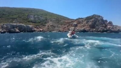 İçişleri Bakanı Ali Yerlikaya, İzmir'in Çeşme ilçesinde denizde düzensiz göçmenlerin