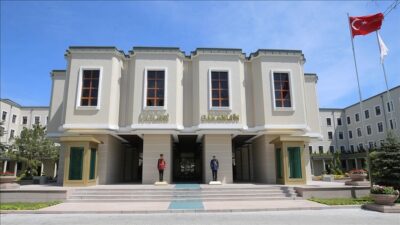 İçişleri Bakanlığı, bir sosyal medya hesabından "Saat 19.00-20.00 arası Sultanbeyli'de