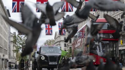 İngiltere'de haziranda özellikle hizmet enflasyonunun beklentilerin üzerinde gerçekleşmesi sonrası, İngiltere