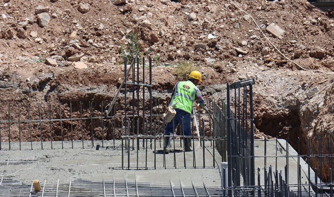 İnşaat sektöründe ücretli çalışan sayısı, mayıs ayı itibarıyla 1 milyon