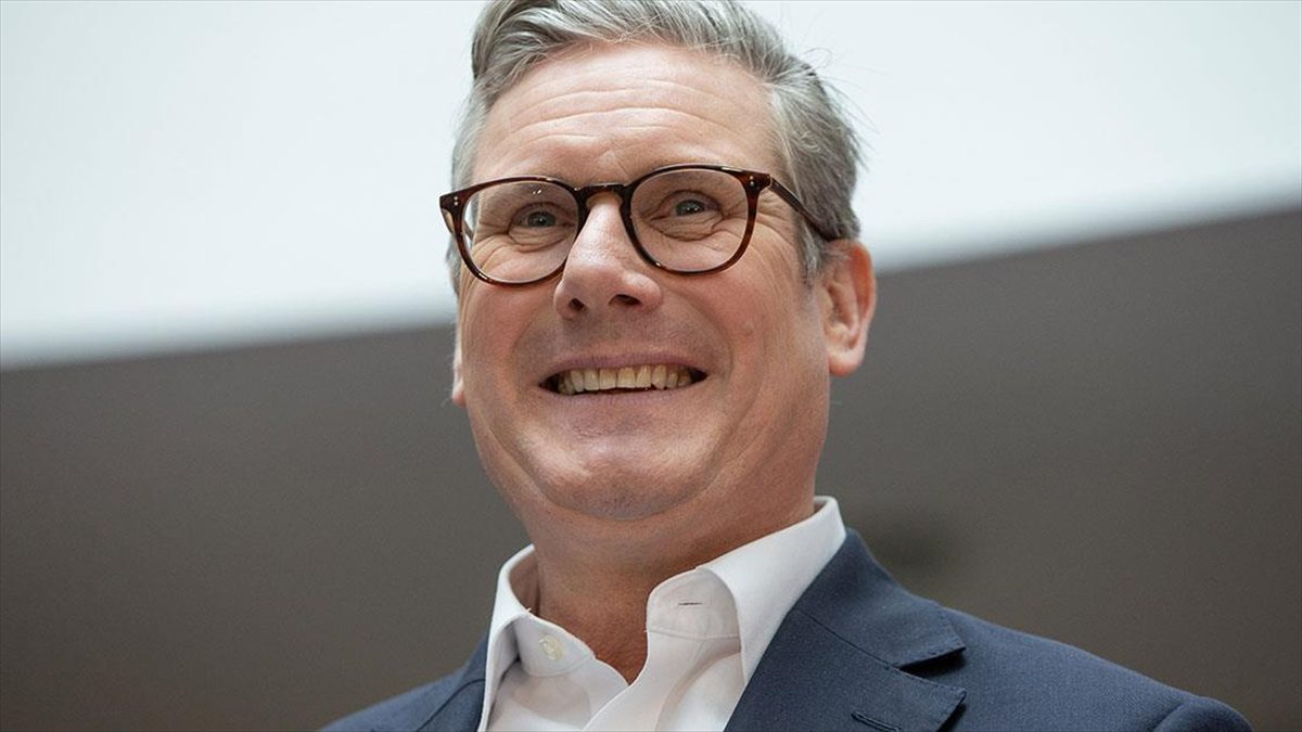 Keir Starmer, insan hakları avukatlığı ve Kraliçe'nin hukuk danışmanlığı yaptı,