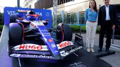 İSTANBUL (AA) – İş Bankası'nın logosu, İtalya'daki Formula 1 yarışında