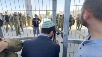 Gazze'den alıkonulan Filistinliye cinsel işkence yaptığı suçlamasıyla 9 İsrail askerinin