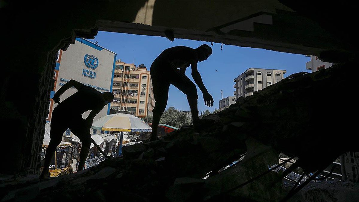 Filistin Eğitim ve Yüksek Öğretim Bakanlığı, İsrail'in Gazze Şeridi'ne saldırılara