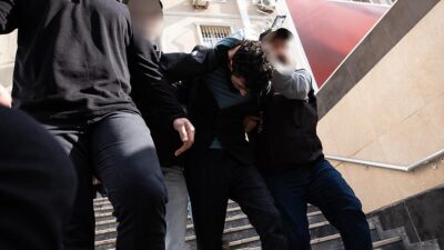 Diyarbakır'da "Filozof Ramazan" lakabıyla bilinen Ramazan Pişkin'i, Fatih'te işlettiği çay