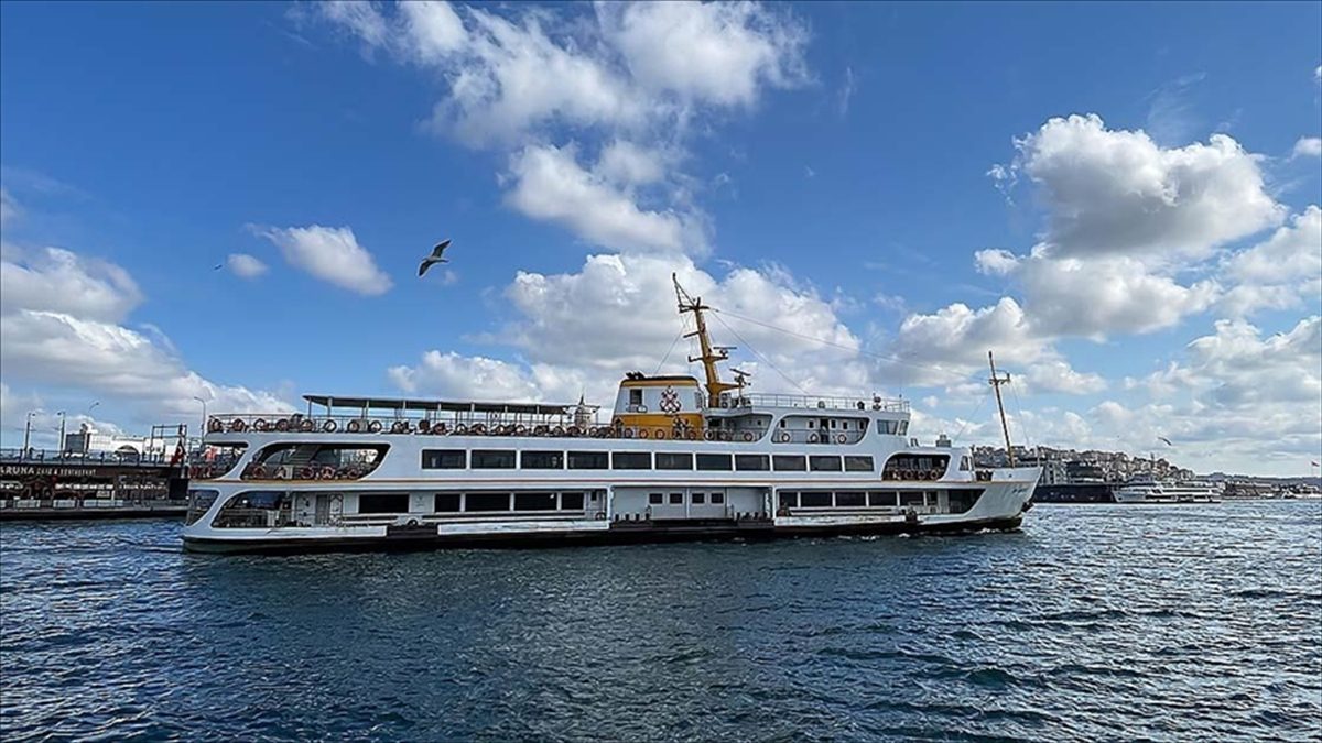 İstanbul Büyükşehir Belediyesi (İBB) Ulaşım Koordinasyon Merkezi (UKOME) toplantısında, Tuzla-Pendik-Büyükada