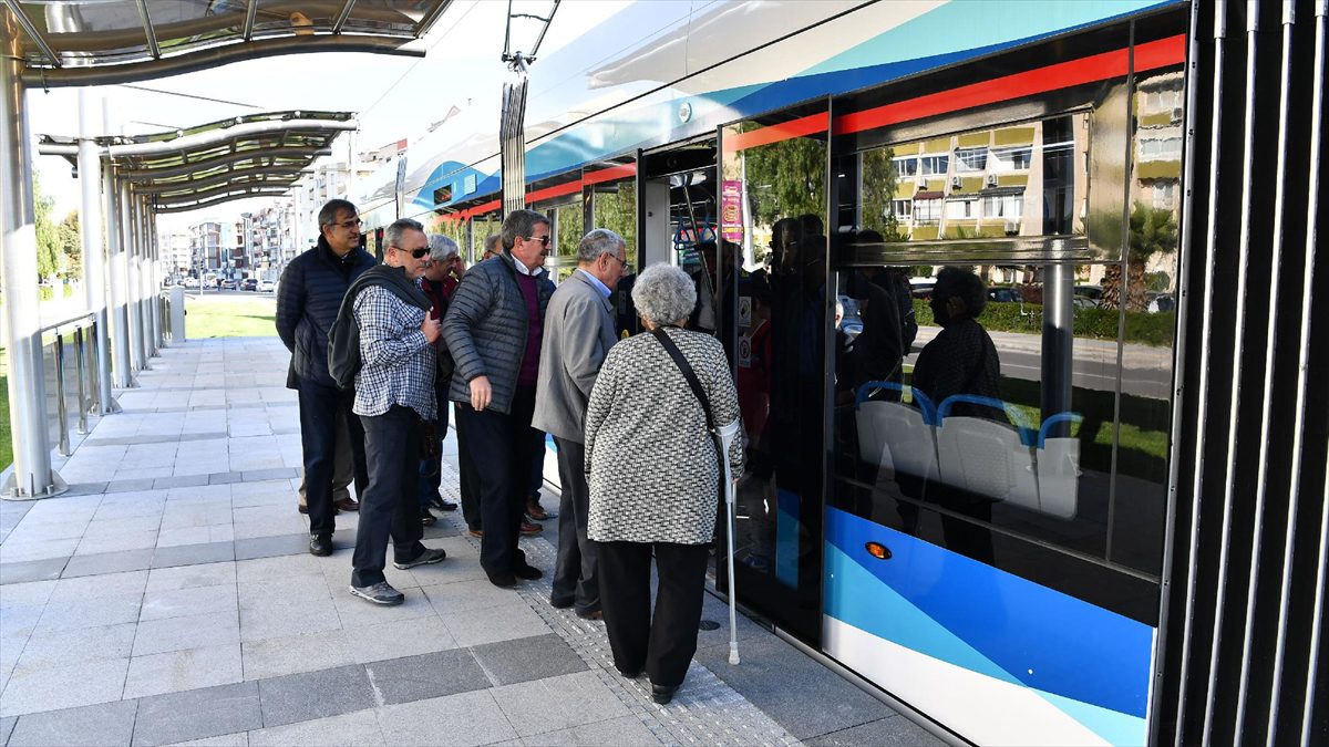 İzmir Banliyö Taşımacılığı Sistemi'nin (İZBAN) hizmete girmesinden bu yana 1