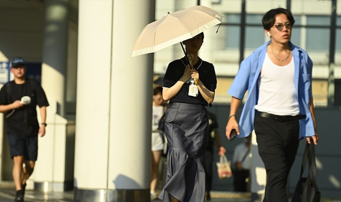 Japonya'da 37 dereceye ulaşması beklenen sıcaklıklar nedeniyle "güneş çarpması" uyarısı