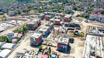 "Asrın felaketi" olarak nitelendirilen 6 Şubat 2023 tarihindeki depremlerde büyük