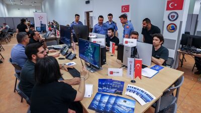 Hava kuvvetleri için gerçek zamanlı tanımlanmış hava resmi üretme, gözetleme,