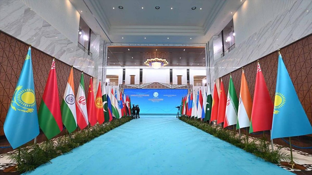Kazakistan'ın başkenti Astana'da "Şanghay İşbirliği Örgütü (ŞİÖ) 24. Devlet Başkanları