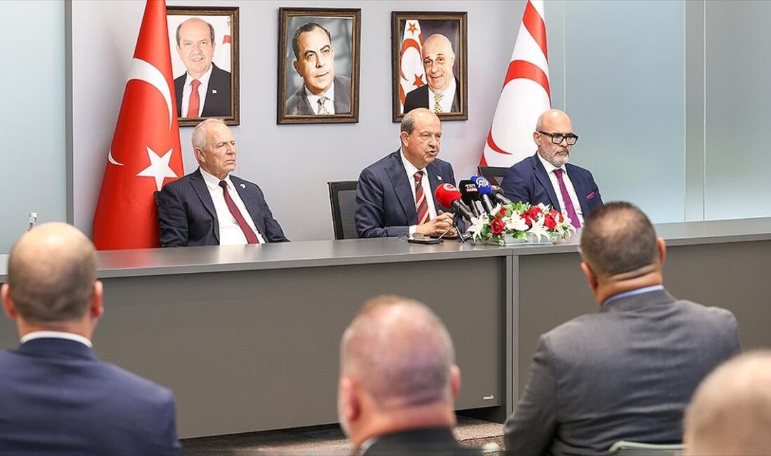 KKTC Cumhurbaşkanı Tatar, İngiltere'nin Kıbrıs'ta iki egemen üssü bulunduğunu ve