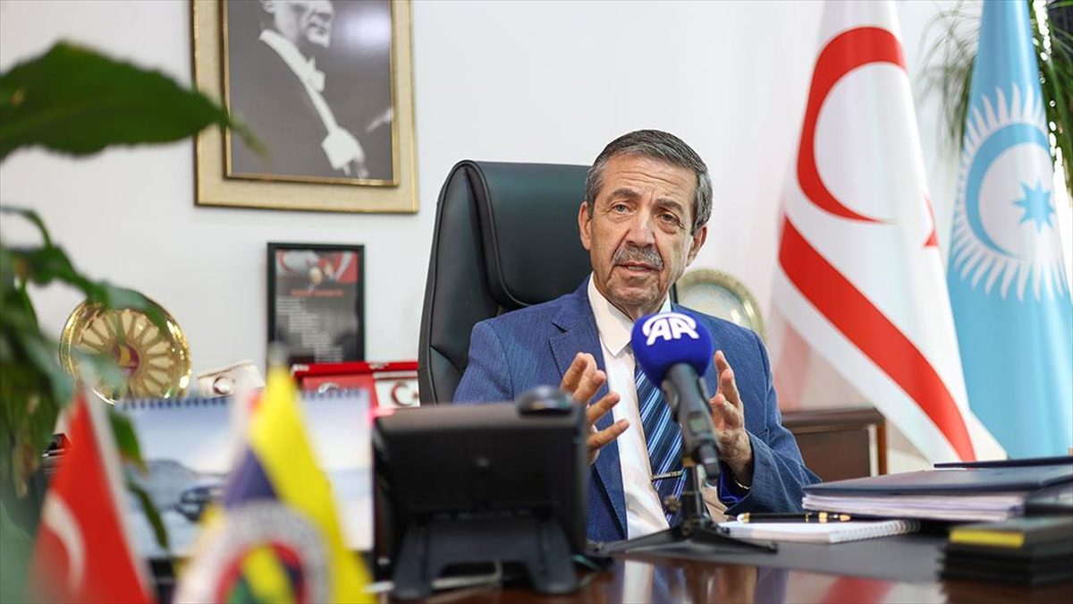 KKTC Dışişleri Bakanı Ertuğruloğlu, Harekatın sadece Kıbrıs Türkü'ne barış, huzur