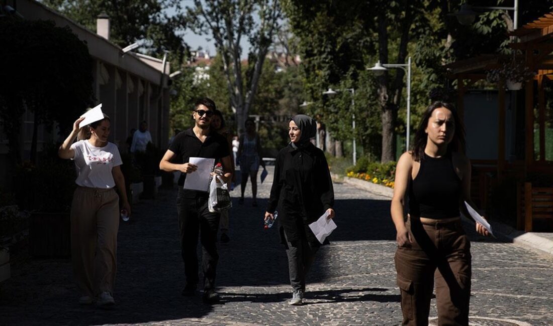 KPSS Öğretmenlik Alan Bilgisi Testi sınava giriş belgeleri erişime açıldı.