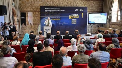 İslam Ülkeleri Akademisyenler ve Yazarlar Birliği (AYBİR) tarafından "Kültür Sanat
