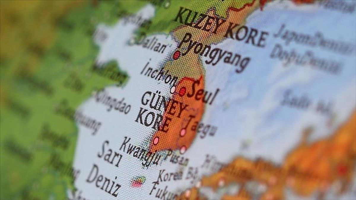 Kuzey Kore'nin gönderdiği çöp balonlarından birinin Güney Kore Devlet Başkanlığı