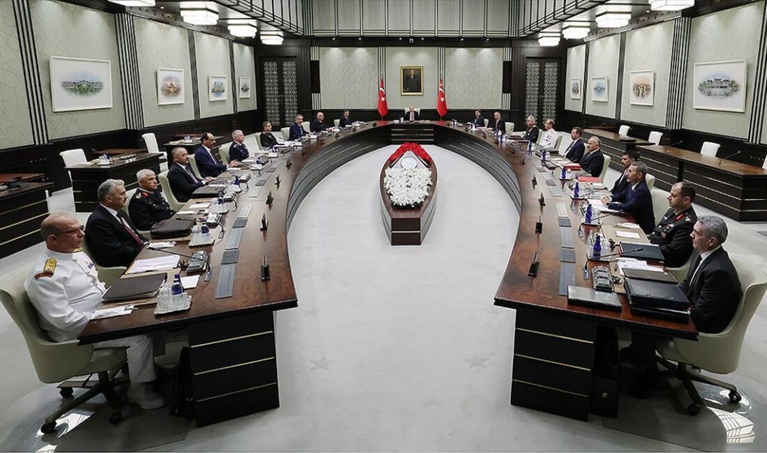 Bildiride, "Uluslararası toplumun artan tepkisine rağmen gerçekleştirdiği katliamlarla hiçbir hukuk