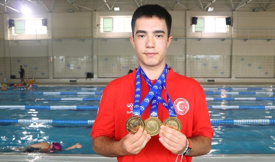 Tekirdağ'da yaşayan dünya şampiyonu milli sporcu Nida Bulut, yüzmeden sıkılıp
