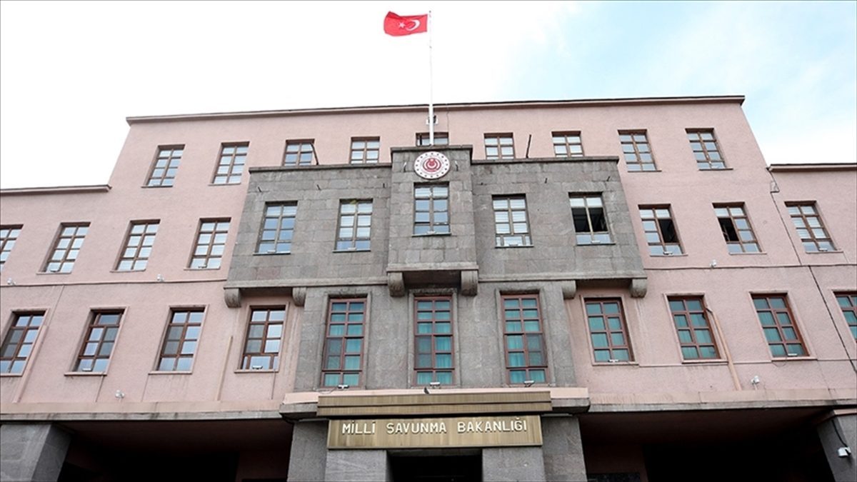 ANKARA (AA) – Bakanlıktan yapılan yazılı açıklamada, Dendias’ın açıklamalarının, “Kıbrıs