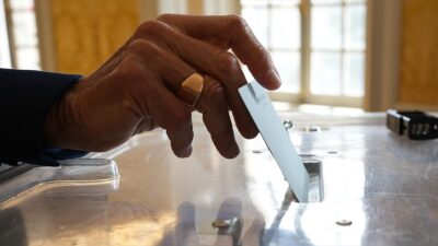 İsrail Başbakanı Binyamin Netanyahu'nun yakın dostu Fransız Milletvekili Meyer Habib,