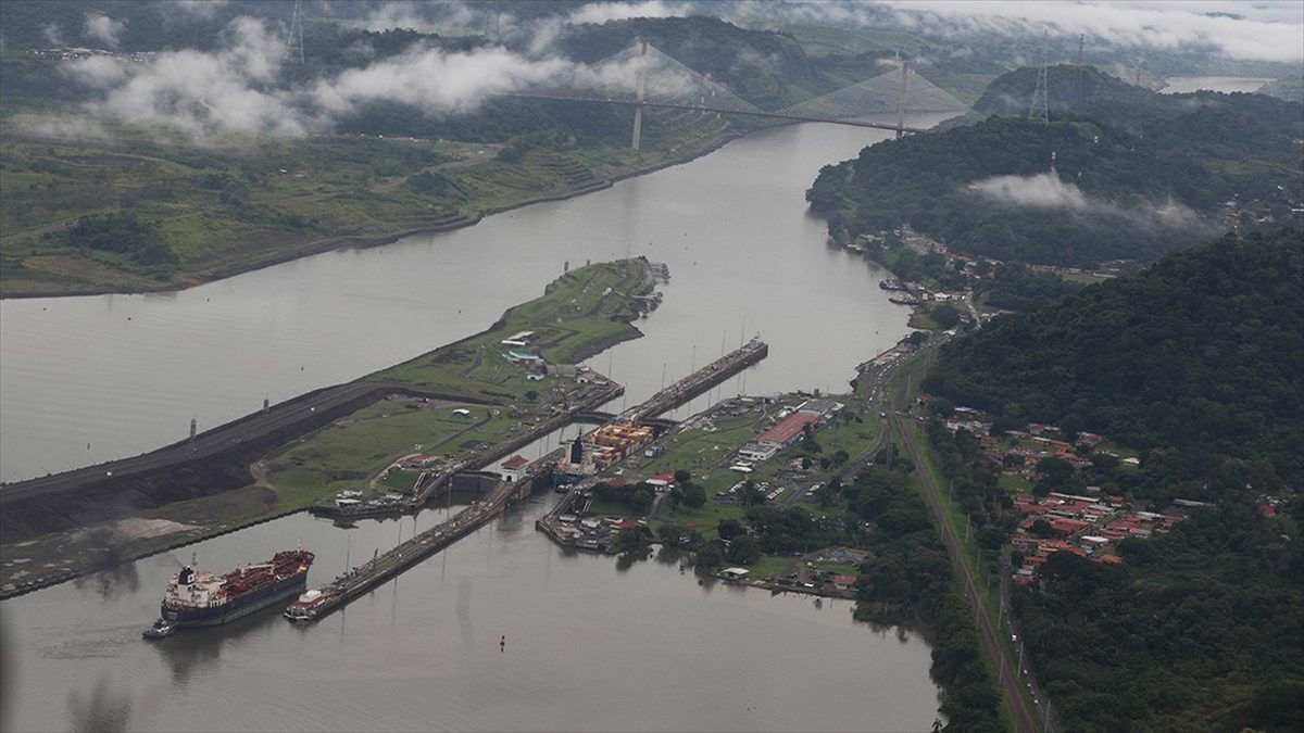 Panama Kanalı yönetimi, kanalın işletilmesi için yeterli su kaynağının sağlanması