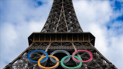 Paris 2024 Olimpiyatları'nda ilk karşılaşmalar futbolda başladı.