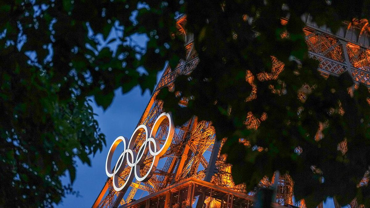Fransa'da, Gazze'ye yönelik saldırılarını sürdüren İsrail'in Paris'te düzenlenecek Olimpiyat Oyunları'nda