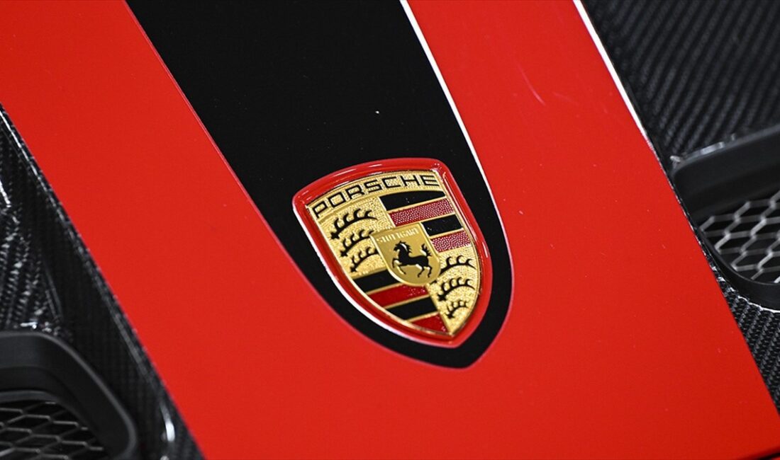 BERLİN (AA) – Porsche, yılın ocak-haziran dönemine ilişkin araç teslimat