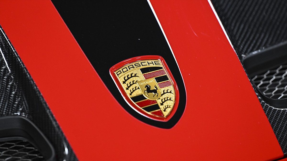 BERLİN (AA) – Porsche, yılın ocak-haziran dönemine ilişkin araç teslimat