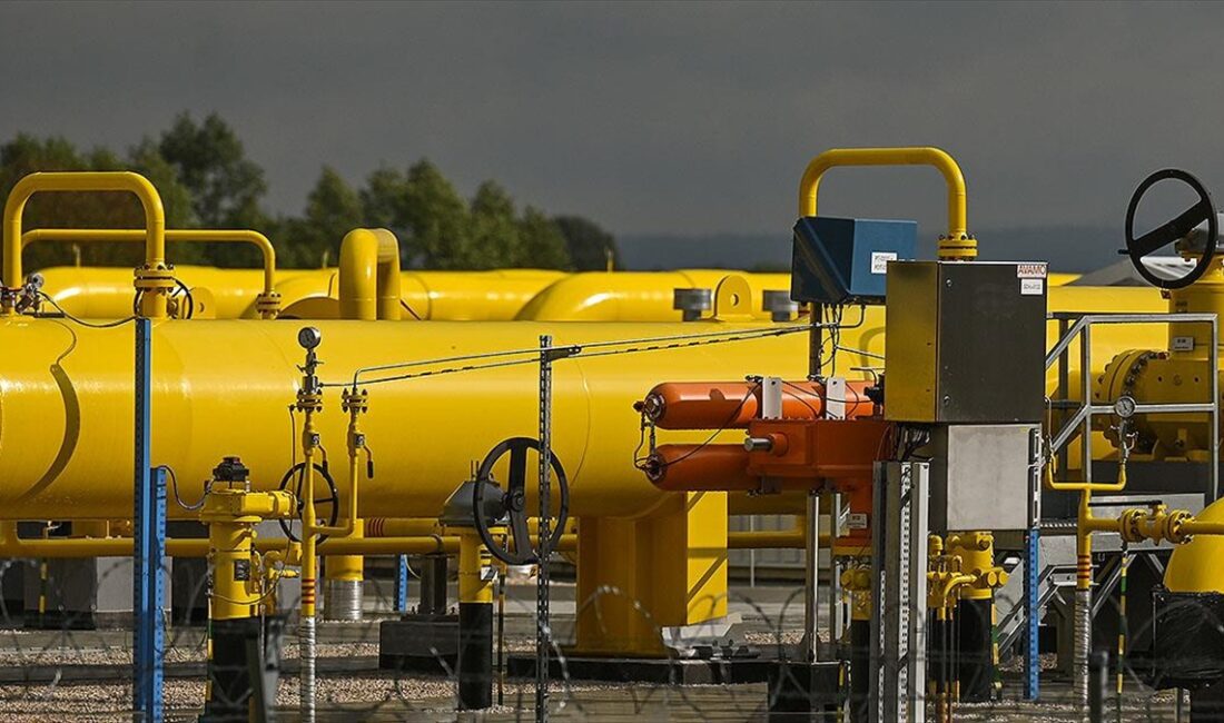 Rusya Başbakan Yardımcısı Aleksandr Novak, Ukrayna üzerinden Avrupa'ya doğal gaz