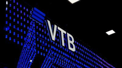 Rusya'nın en büyük ikinci bankası VTB'nin net karının yılın ilk