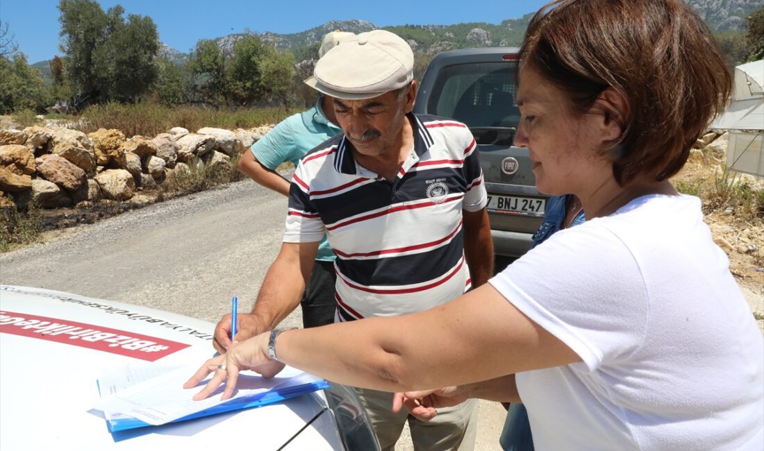 ANTALYA (AA) – Antalya Büyükşehir Belediyesi ekipleri, Serik ilçesindeki önceki
