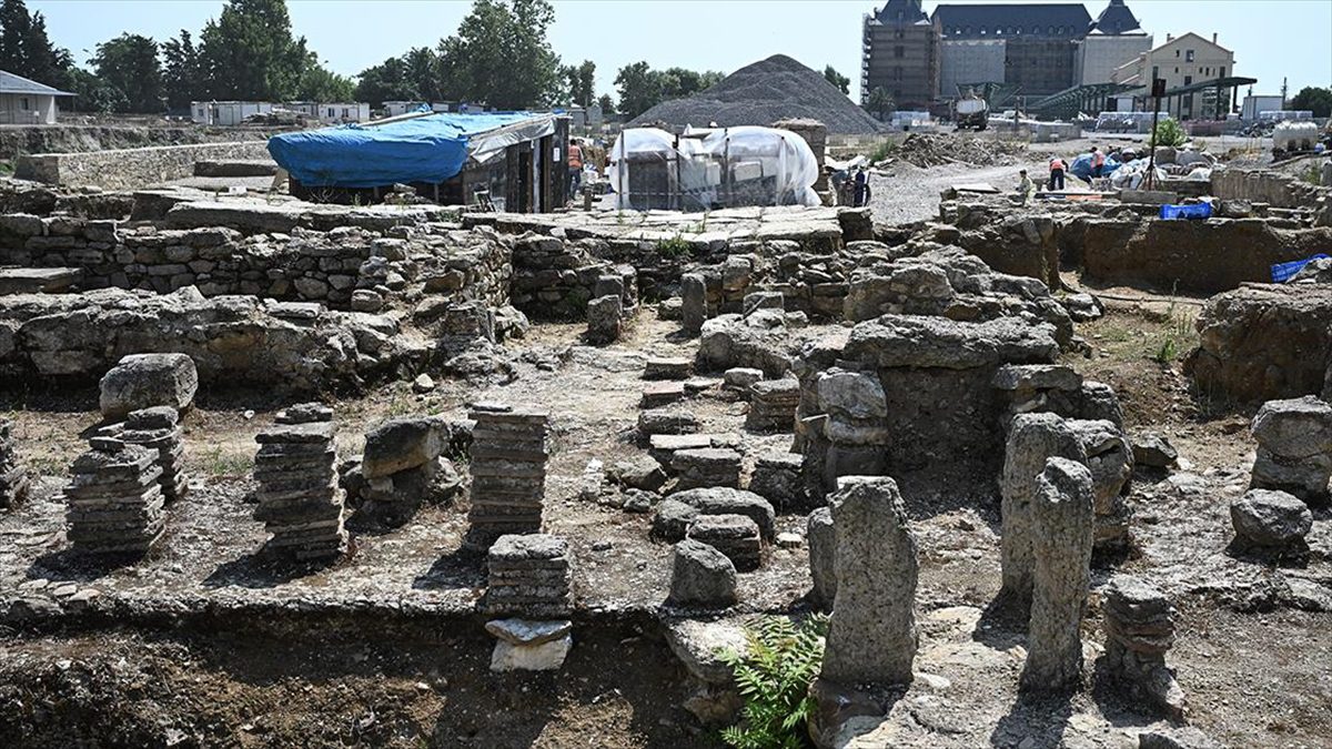 İSTANBUL (AA) – İstanbul’un tarihine ışık tutan kazılarda bugüne kadar