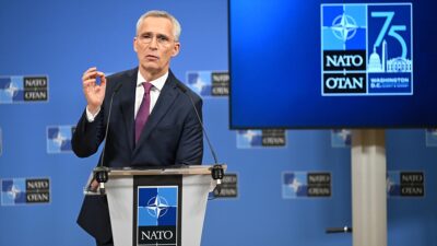 Stoltenberg, 9-11 Temmuz'da Washington'da yapılacak NATO Zirvesi öncesinde basın toplantısı