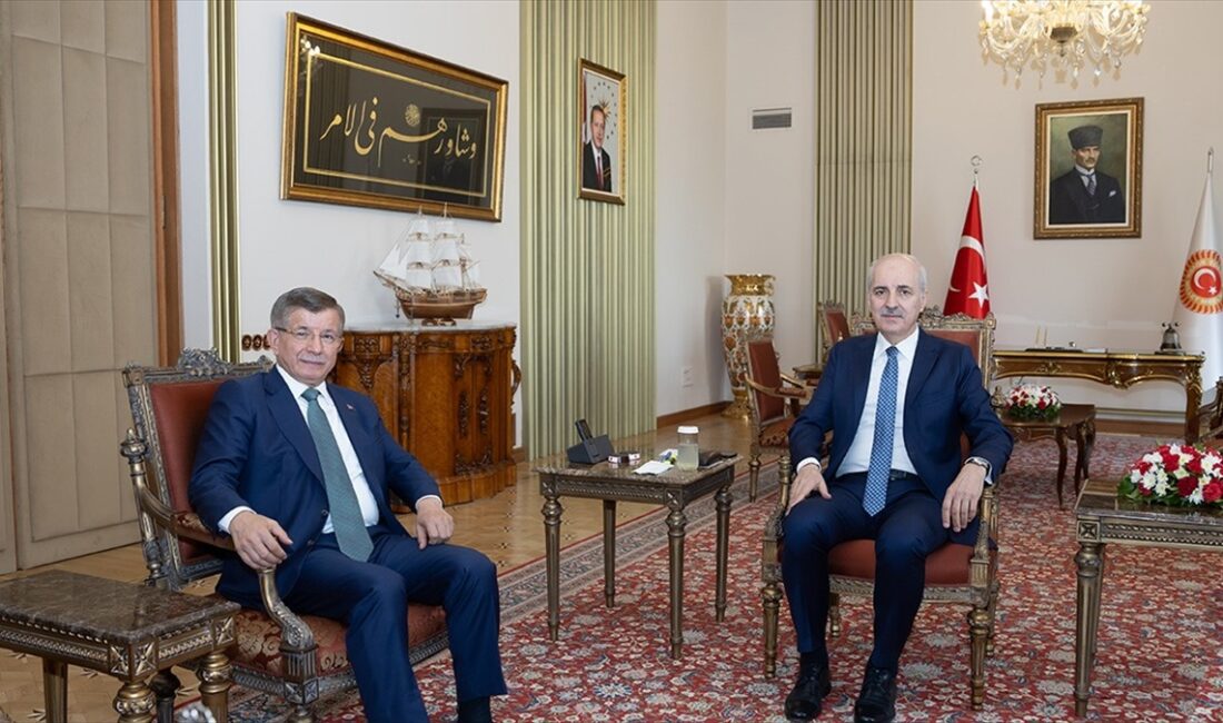 TBMM Başkanı Numan Kurtulmuş, yeni anayasa görüşmeleri kapsamında Gelecek Partisi