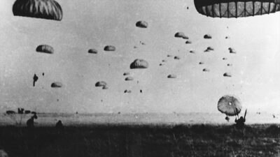 TBMM Genel Kurulunda kabul edilen tezkerede, "Kıbrıs Türk Devleti'nin, uluslararası