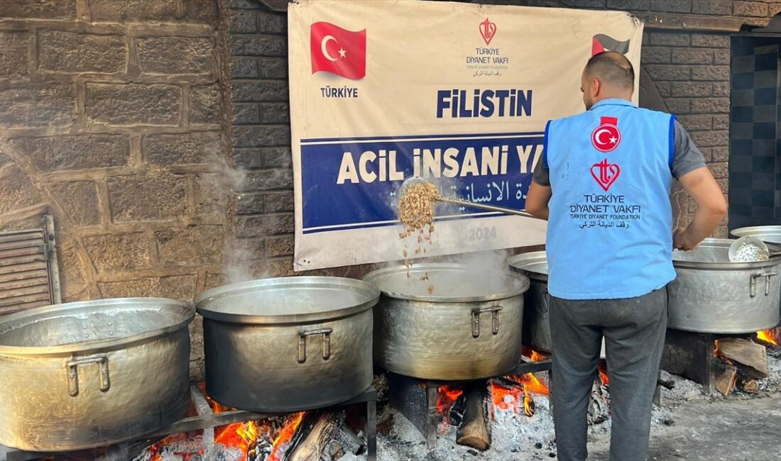 Türkiye Diyanet Vakfı (TDV) Genel Müdürü İzani Turan, hayırseverlerin Gazze