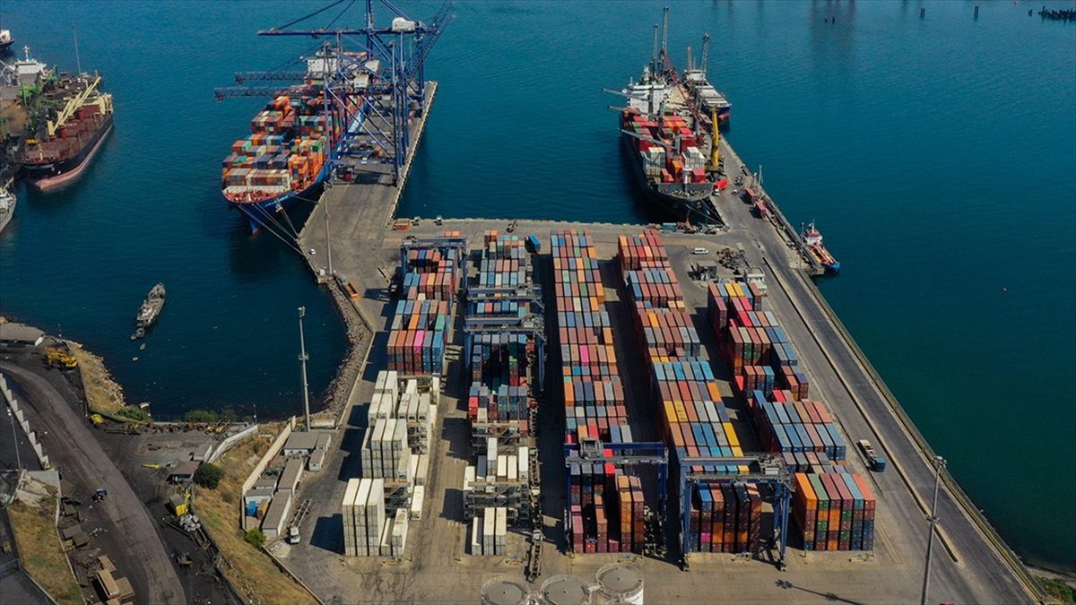 Ticaret Bakanlığının yılın üçüncü çeyreğine ilişkin ihracat beklenti endeksi, bir