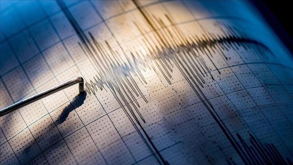 Japonya'nın başkenti Tokyo'nun doğusundaki Çiba açıklarında 5,4 büyüklüğünde deprem meydana