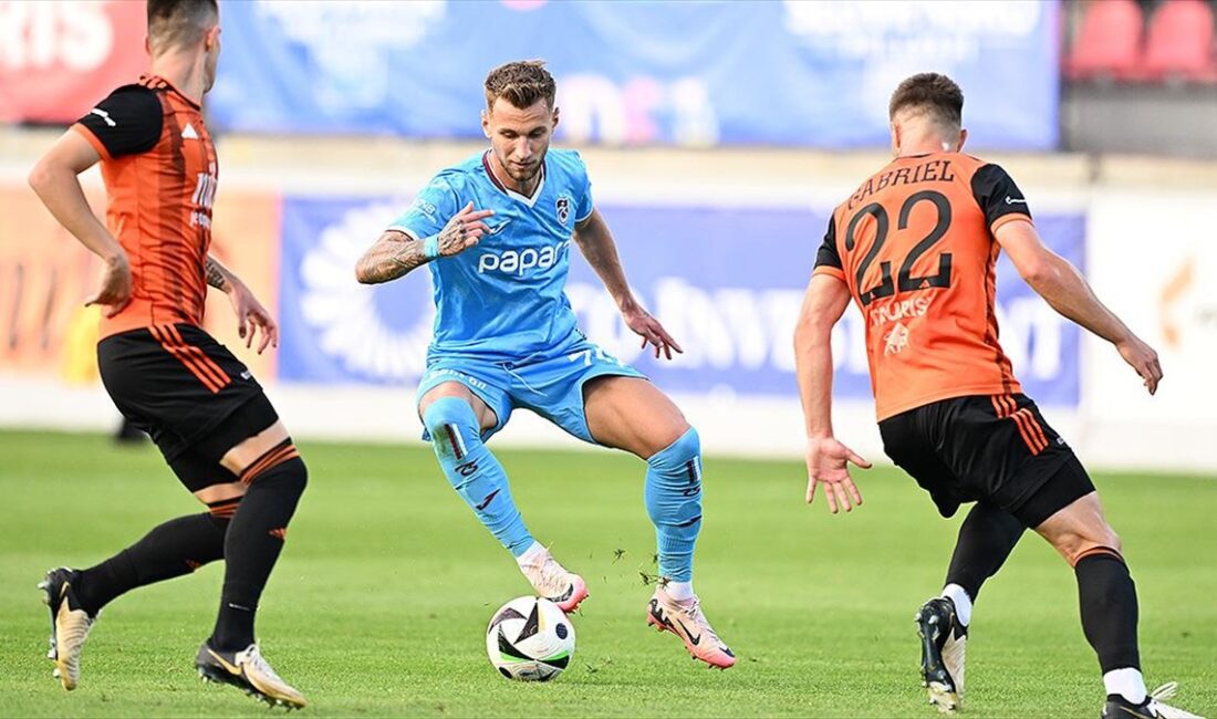 Trabzonspor'un UEFA Avrupa Ligi 2. eleme turunda Ruzomberok ile 1